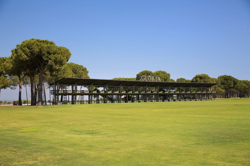 On-site golf driving range