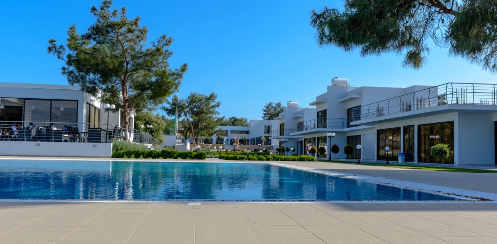 Piscine extérieure de l'hôtel